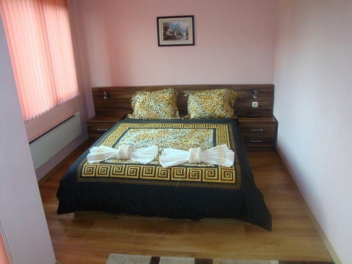 דולנה בניה Tzvetelina Palace Hotel מראה חיצוני תמונה