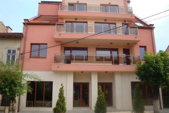 דולנה בניה Tzvetelina Palace Hotel מראה חיצוני תמונה